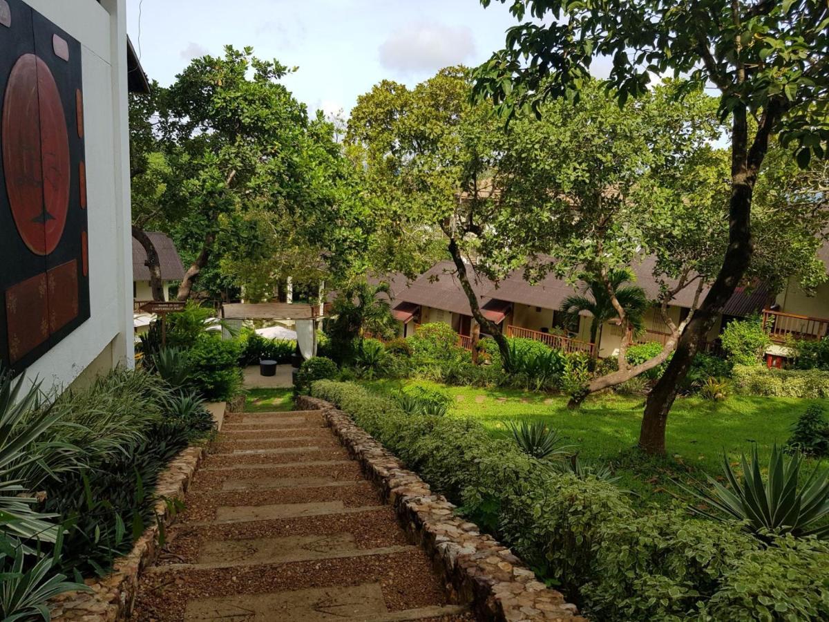 Asia Grand View Hotel Coron Exterior photo