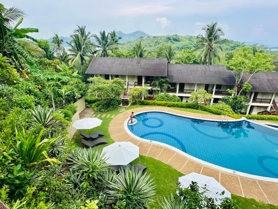 Asia Grand View Hotel Coron Exterior photo
